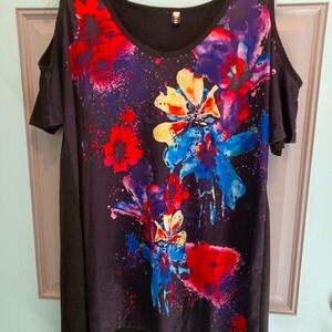 Cold shoulder blouse,3X